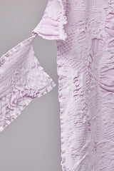 SEAMLESS DEFORMED THIN KNIT/COMPLEX