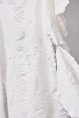 SEAMLESS DEFORMED THIN KNIT/COMPLEX