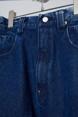 3D CUT DENIM IRREGULAR BLEACH