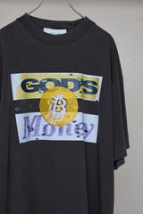 TEE/GLITCH EMB/GOD'S MONEY