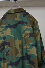 PIGMENT-DYED CAMO JACKET