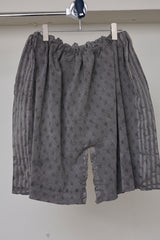 RELAXED SEAMLESS SHORTS