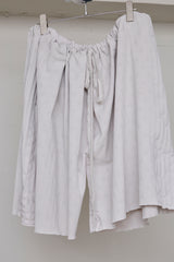 RELAXED SEAMLESS SHORTS