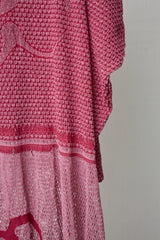 FOLD-OR-STRETCH FLOWER KNIT