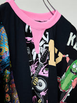WEARING VINTAGE TEES ALL AT ONCE