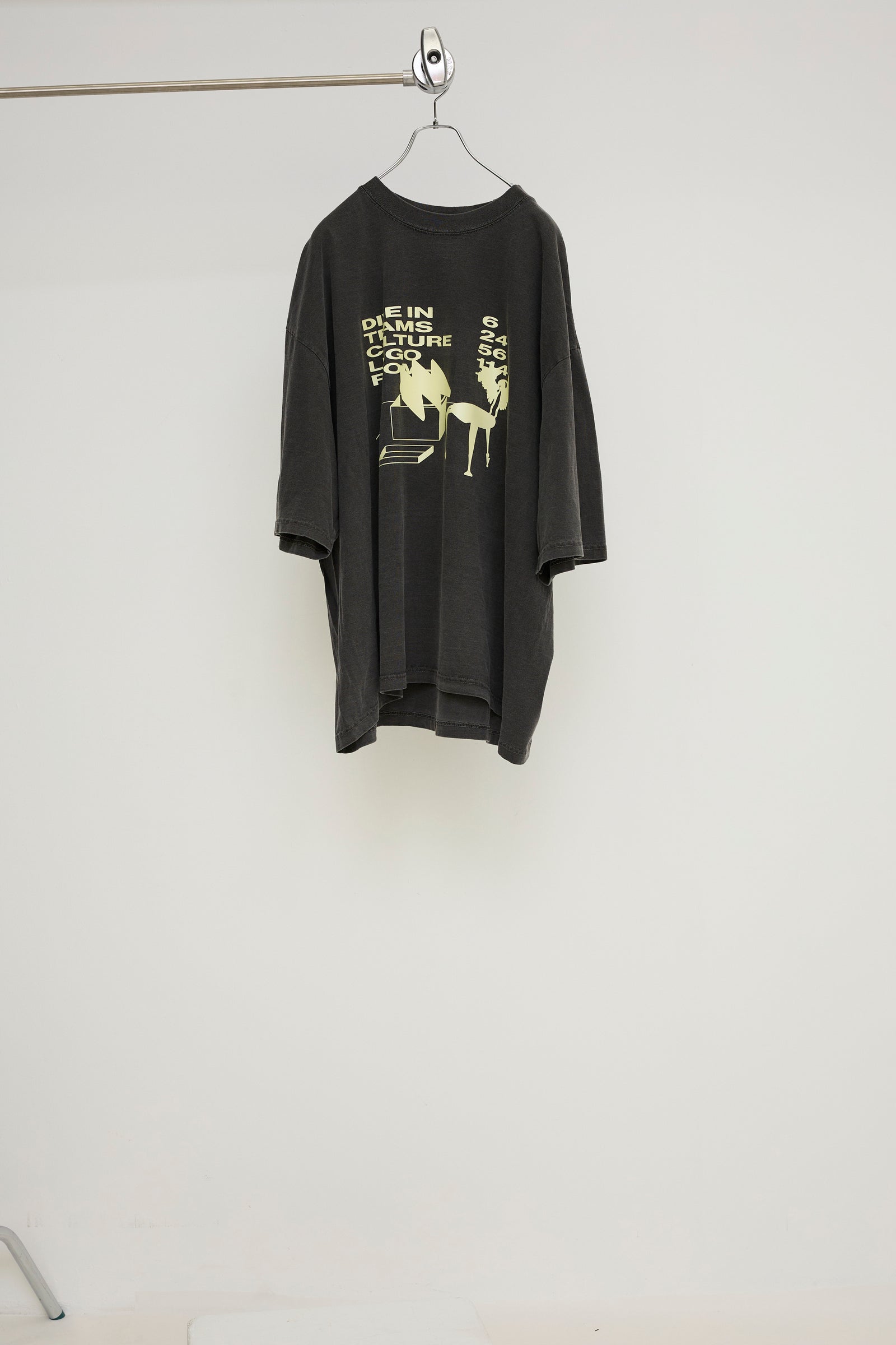 TEE/ROOM – BODYSONG. ONLINE STORE