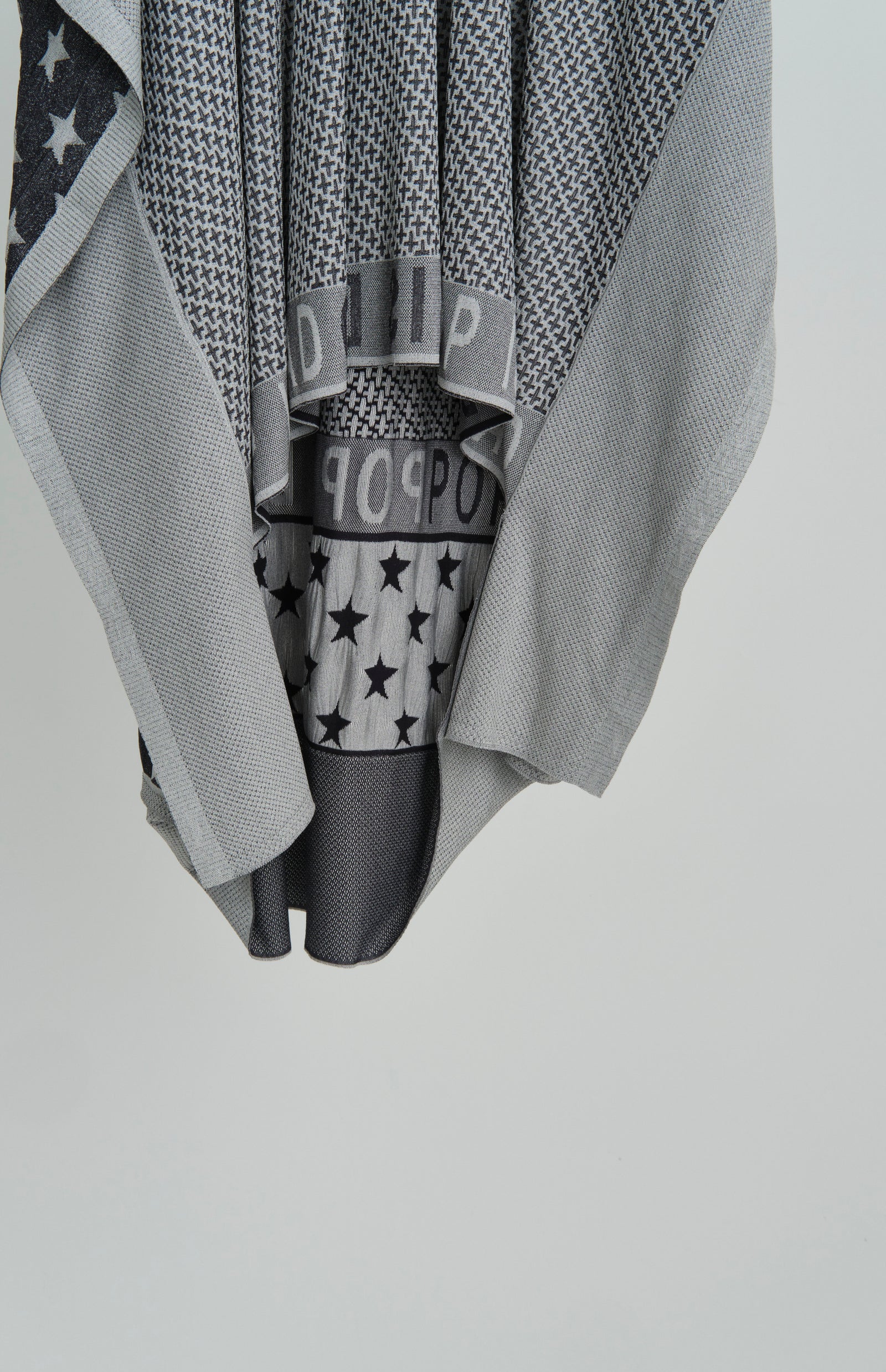 SEAMLESS KNIT BIGT – BODYSONG. ONLINE STORE