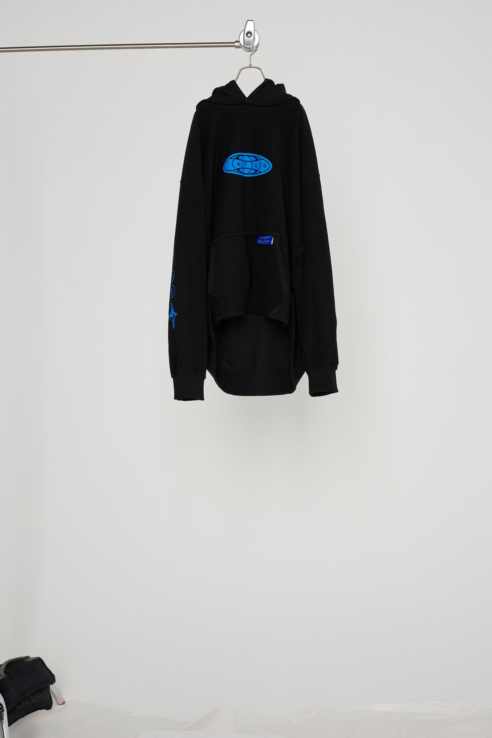 HOODIE/AlphaTheta – BODYSONG. ONLINE STORE