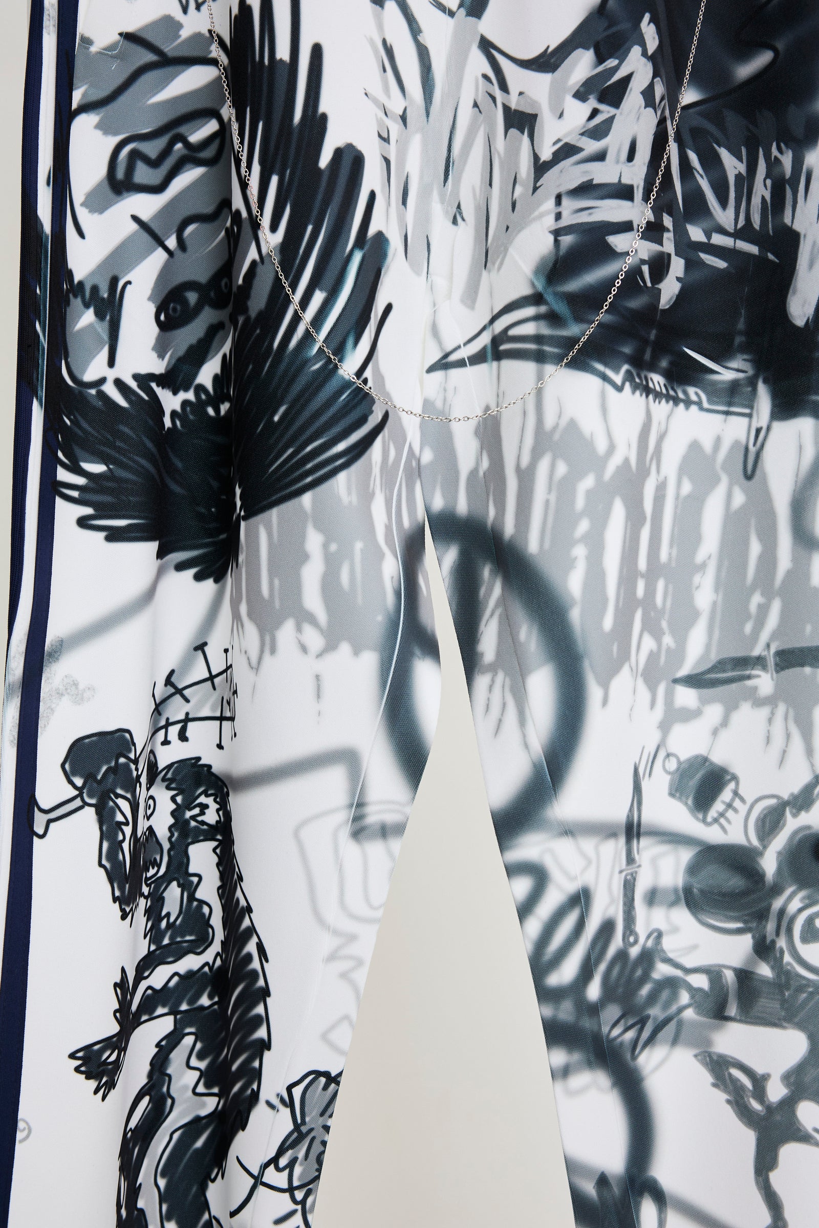 トップス Bodysong. FLAT PRESS TRACK JK/DISCORD BODYSONG. / FLAT PRESS TRACK JK/DISCORD / WHITE | ふぁいん