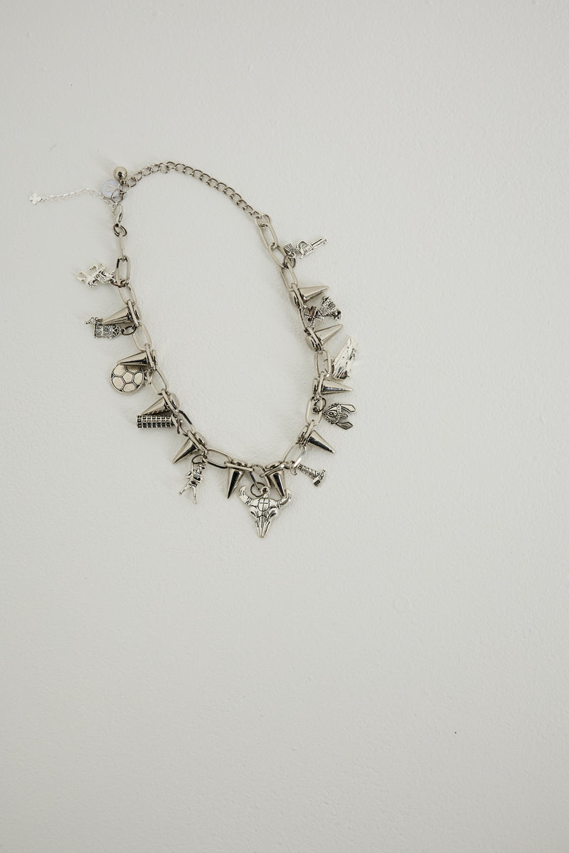 SOUVENIR NECKLACE 2