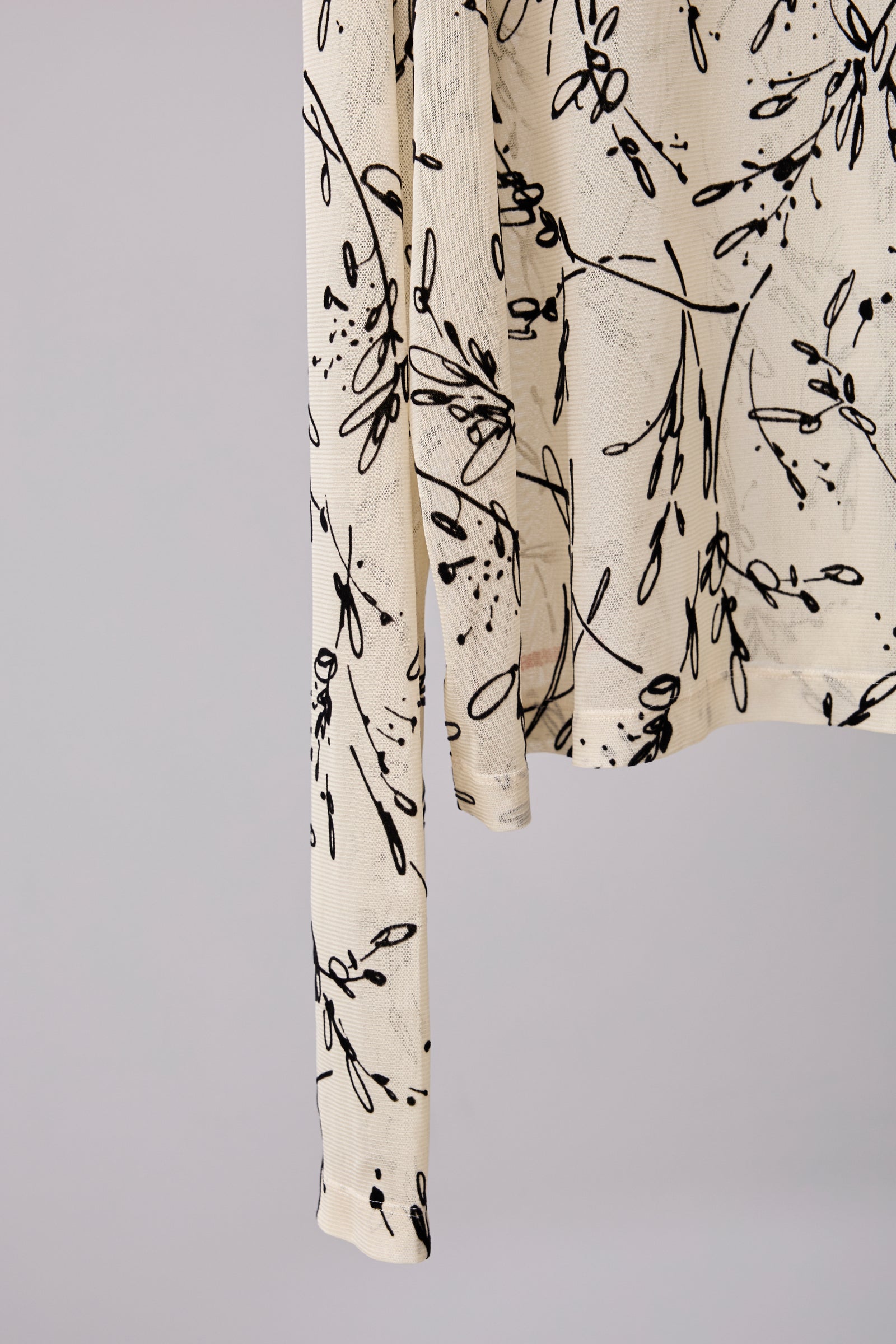 トップス BODYSONG. LSTEE/MESH/FLOCKING/ATOZ WHITE LSTEE/MESH/FLOCKING/ATOZ – BODYSONG. ONLINE STORE