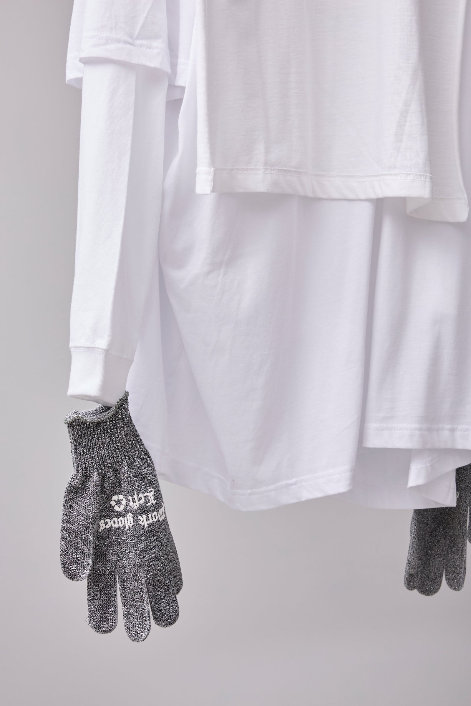 TEE/TRIPLE WITH GLOVES /REFLECTIVE – BODYSONG. ONLINE STORE