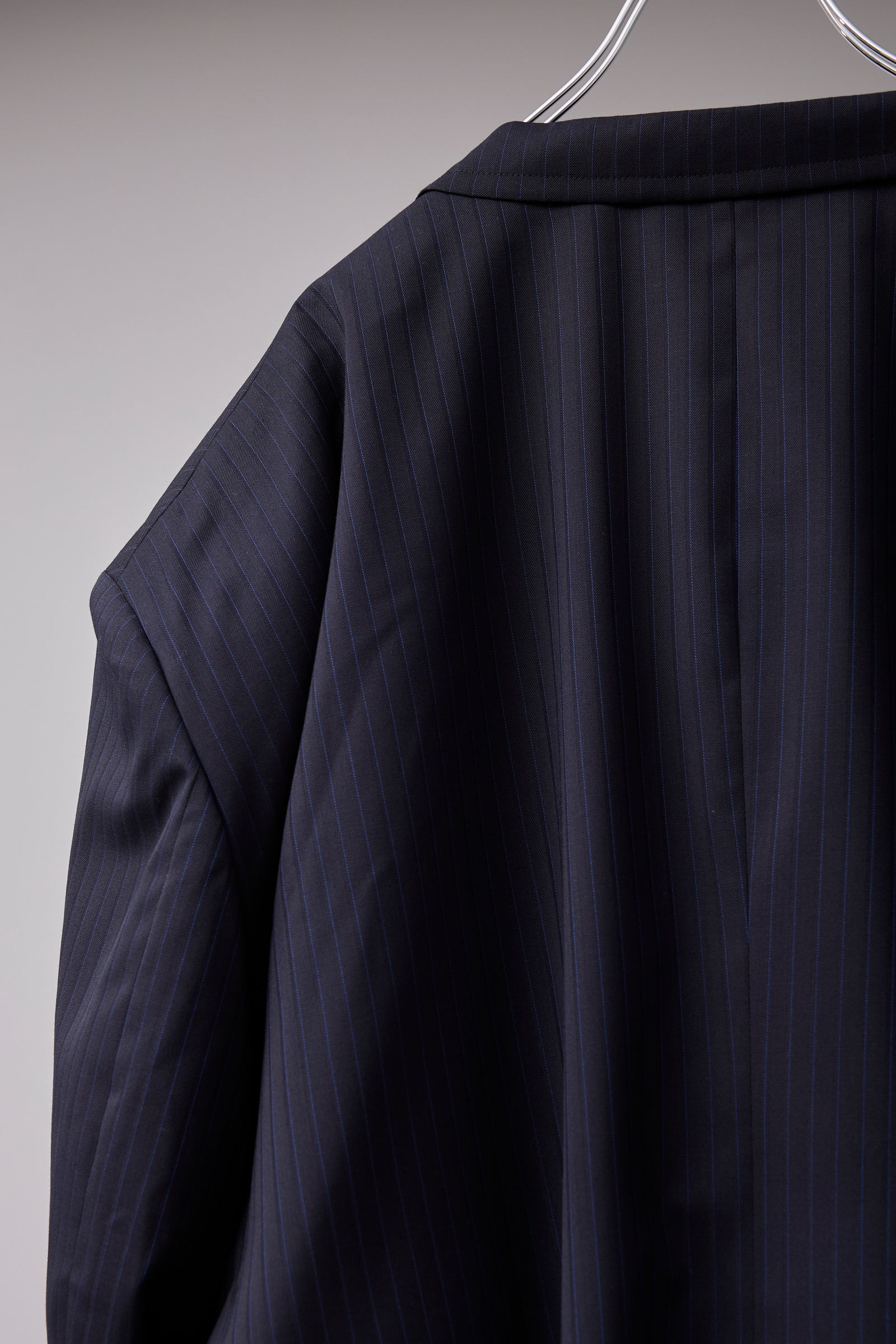 ITALIAN-MADE LUXURY FABRIC CROPPED JACKET – BODYSONG. ONLINE STORE