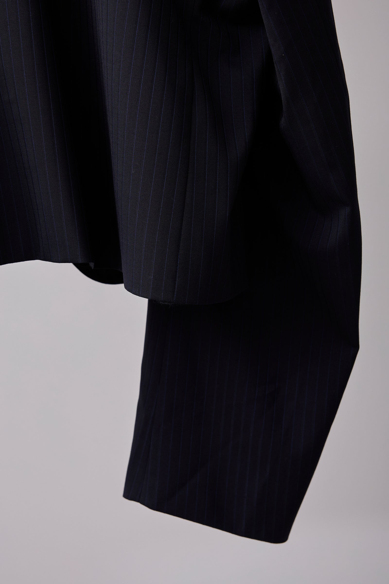 ITALIAN-MADE LUXURY FABRIC CROPPED JACKET – BODYSONG. ONLINE STORE