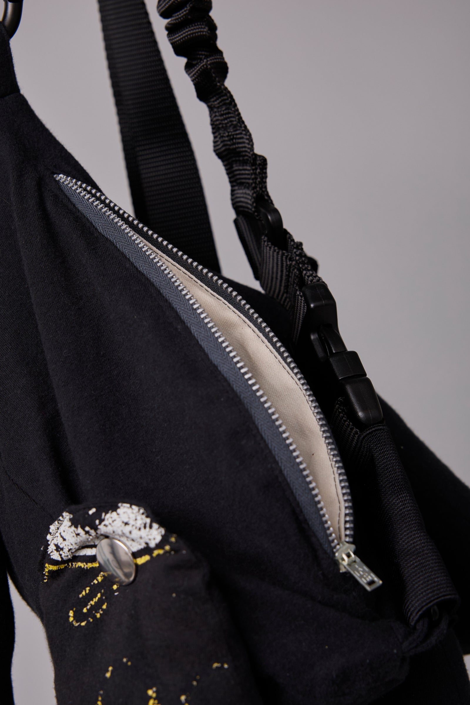 VINTAGE CLOTHING RECONSTRUCTION BAG! (RABBIT – BODYSONG. ONLINE STORE