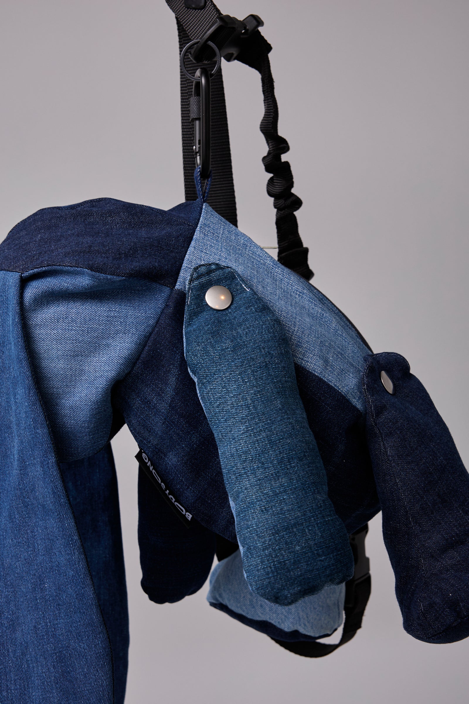 VINTAGE CLOTHING RECONSTRUCTION BAG! (RABBIT – BODYSONG