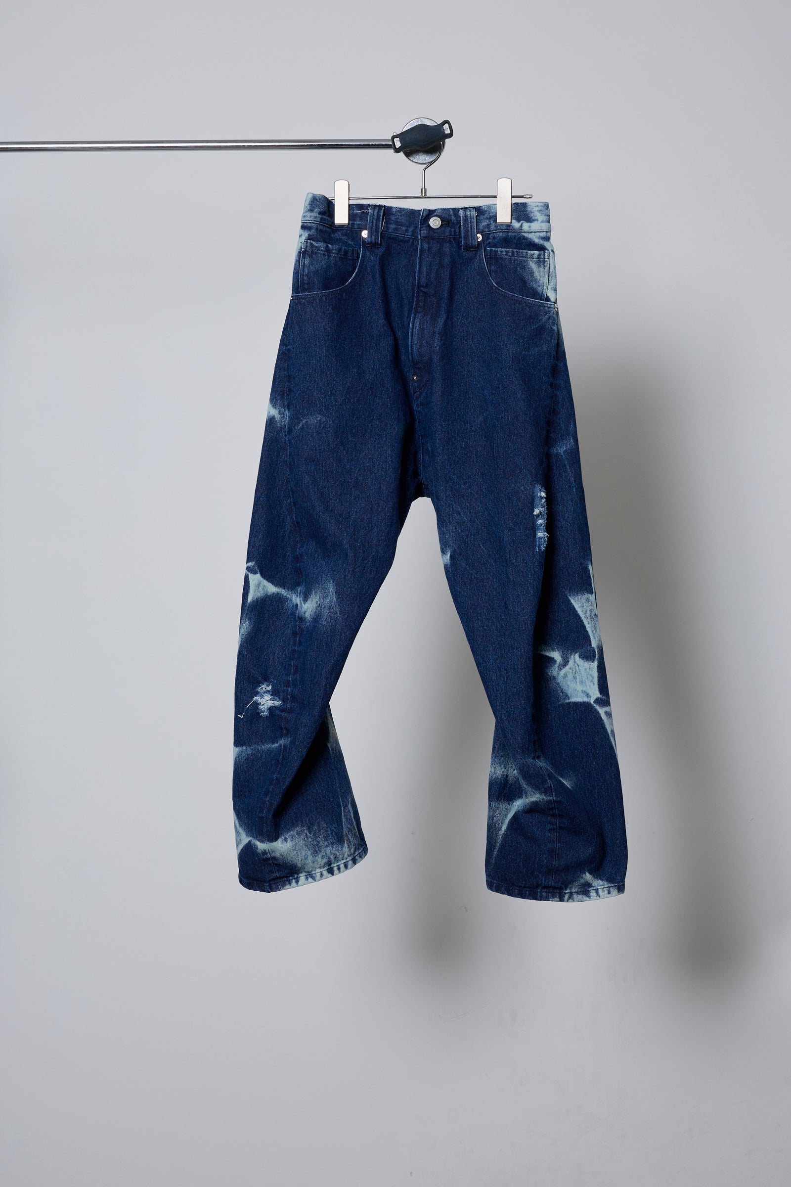 ALOUND VENTILATION BLEACH DENIM