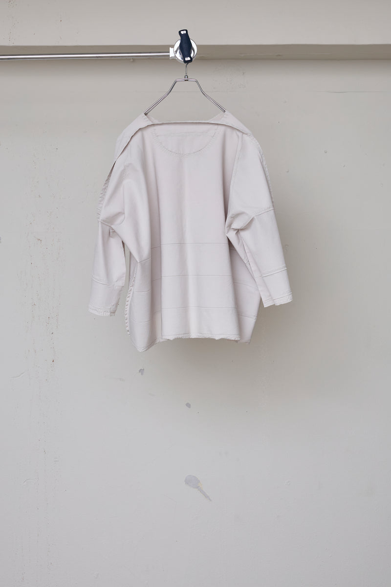 THE FREE-CUT SEAMLESS KNIT