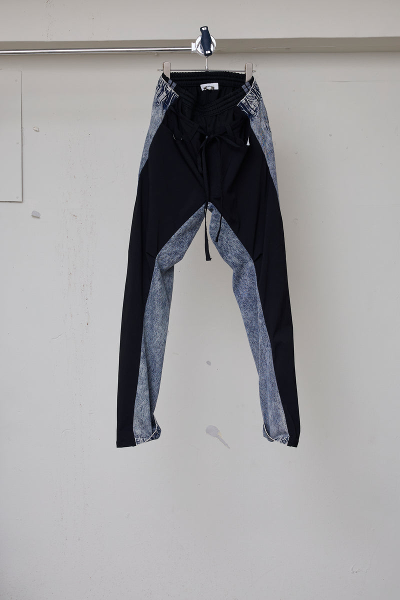 FLARE/WIDE DENIM + TS
