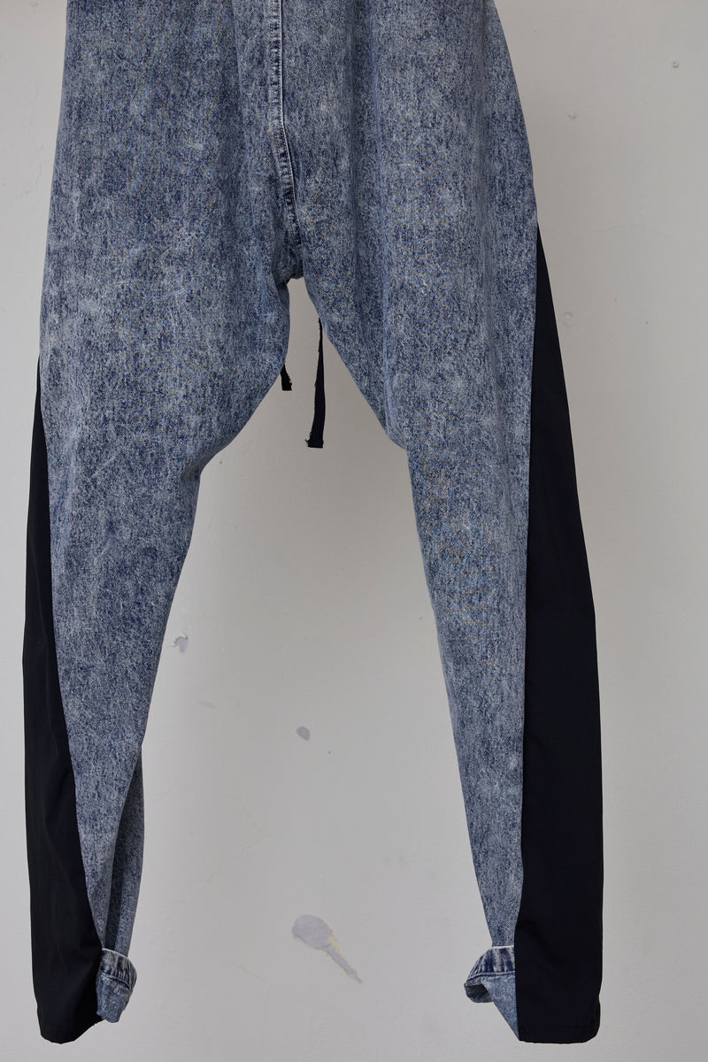 FLARE/WIDE DENIM + TS