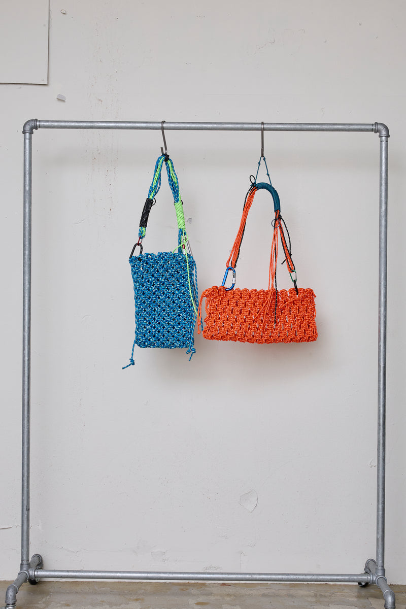 HANDCRAFTED REFLECTIVE PARACORD BAG/YU