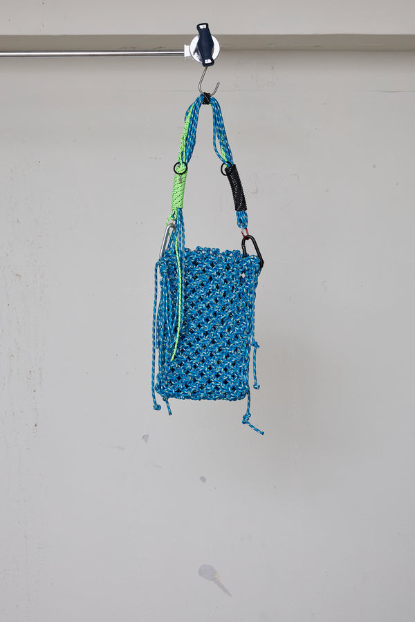 HANDCRAFTED REFLECTIVE PARACORD BAG/YU