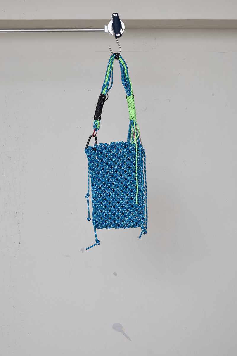 HANDCRAFTED REFLECTIVE PARACORD BAG/YU