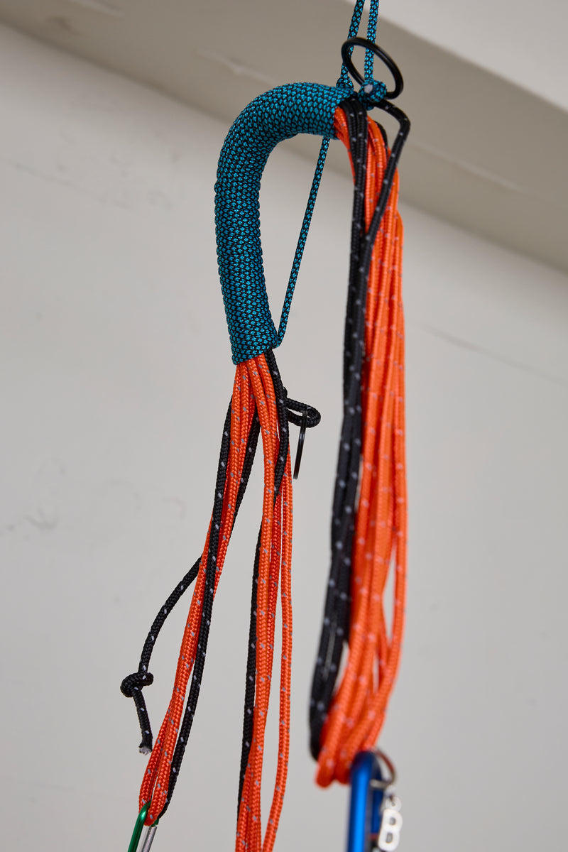 HANDCRAFTED REFLECTIVE PARACORD BAG/YU