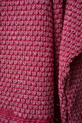 FOLD-OR-STRETCH FLOWER KNIT
