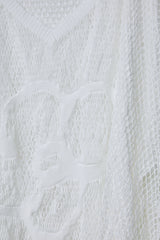FOLD-OR-STRETCH FLOWER KNIT