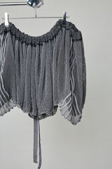 ONE-SIZE-FITS-HUMAN SKIRT
