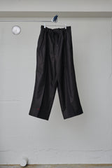 ULTIMATE RELAXED FORMAL GABARDINE