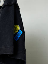 IDM STICKER PRINT BLANKET STITCH TEE