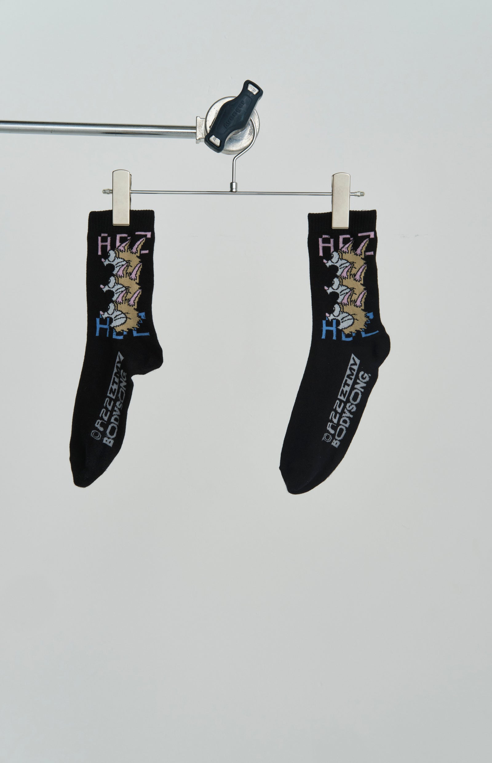 SOCKS! / AZZM – BODYSONG. ONLINE STORE