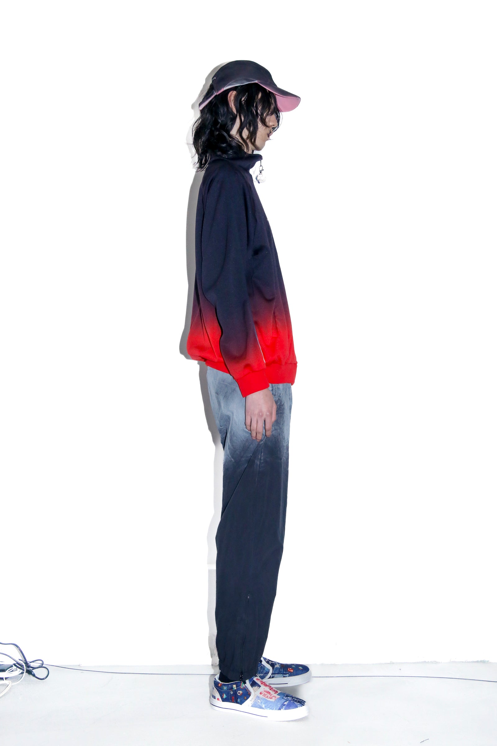 GRADIENT TRACKJ F25 – BODYSONG. ONLINE STORE