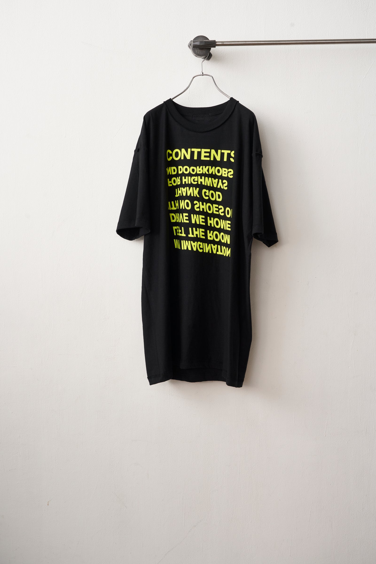 TEE/CONTENTS – BODYSONG. ONLINE STORE