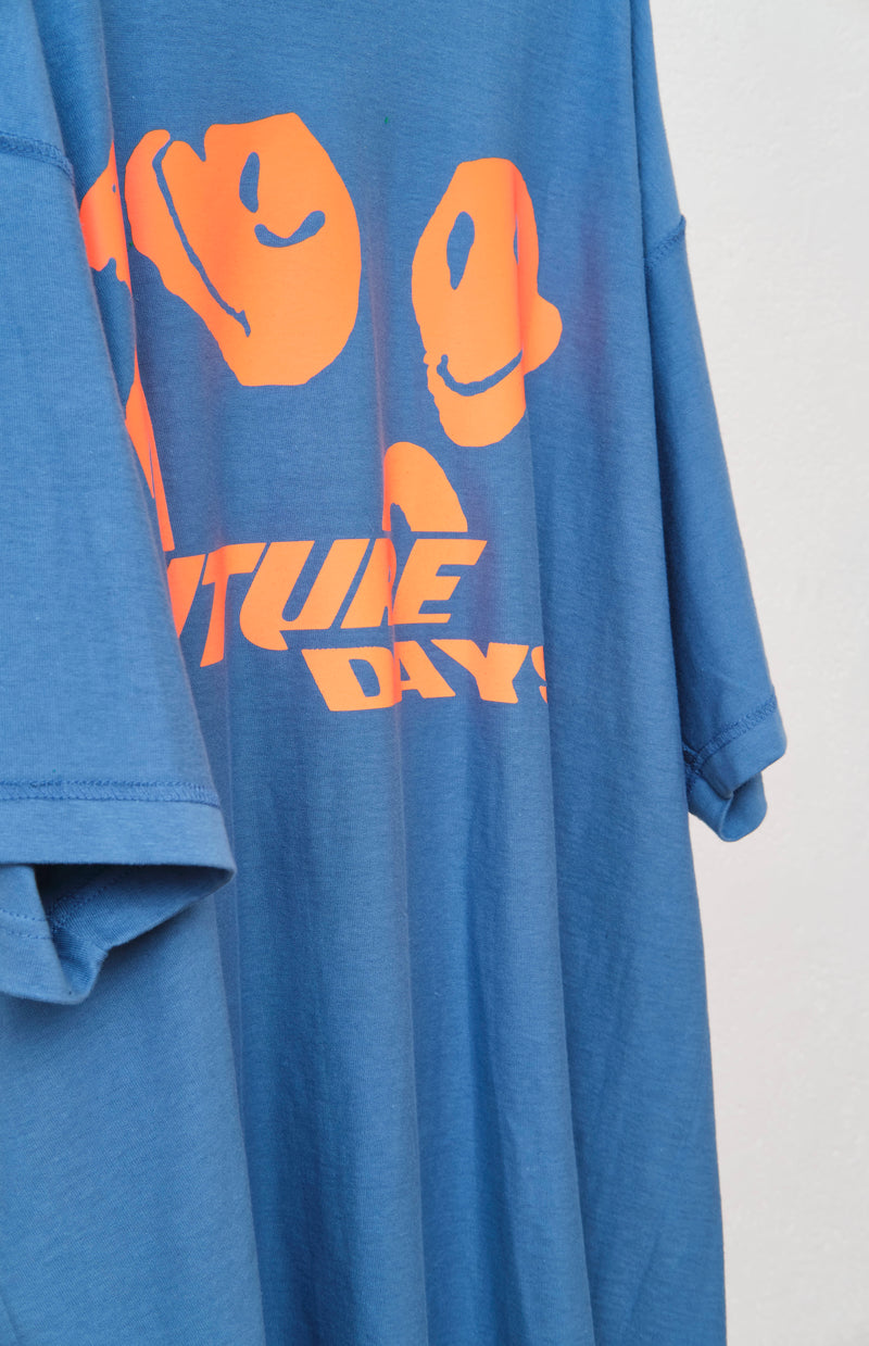TEE/FUTUREDAYS		BLUE