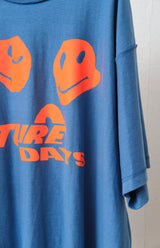 TEE/FUTUREDAYS		BLUE