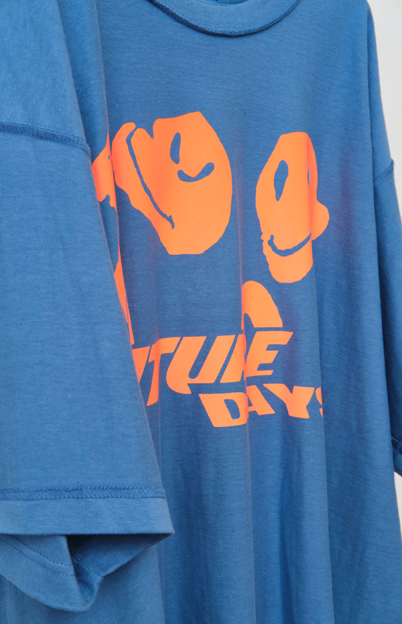 TEE/FUTUREDAYS		BLUE