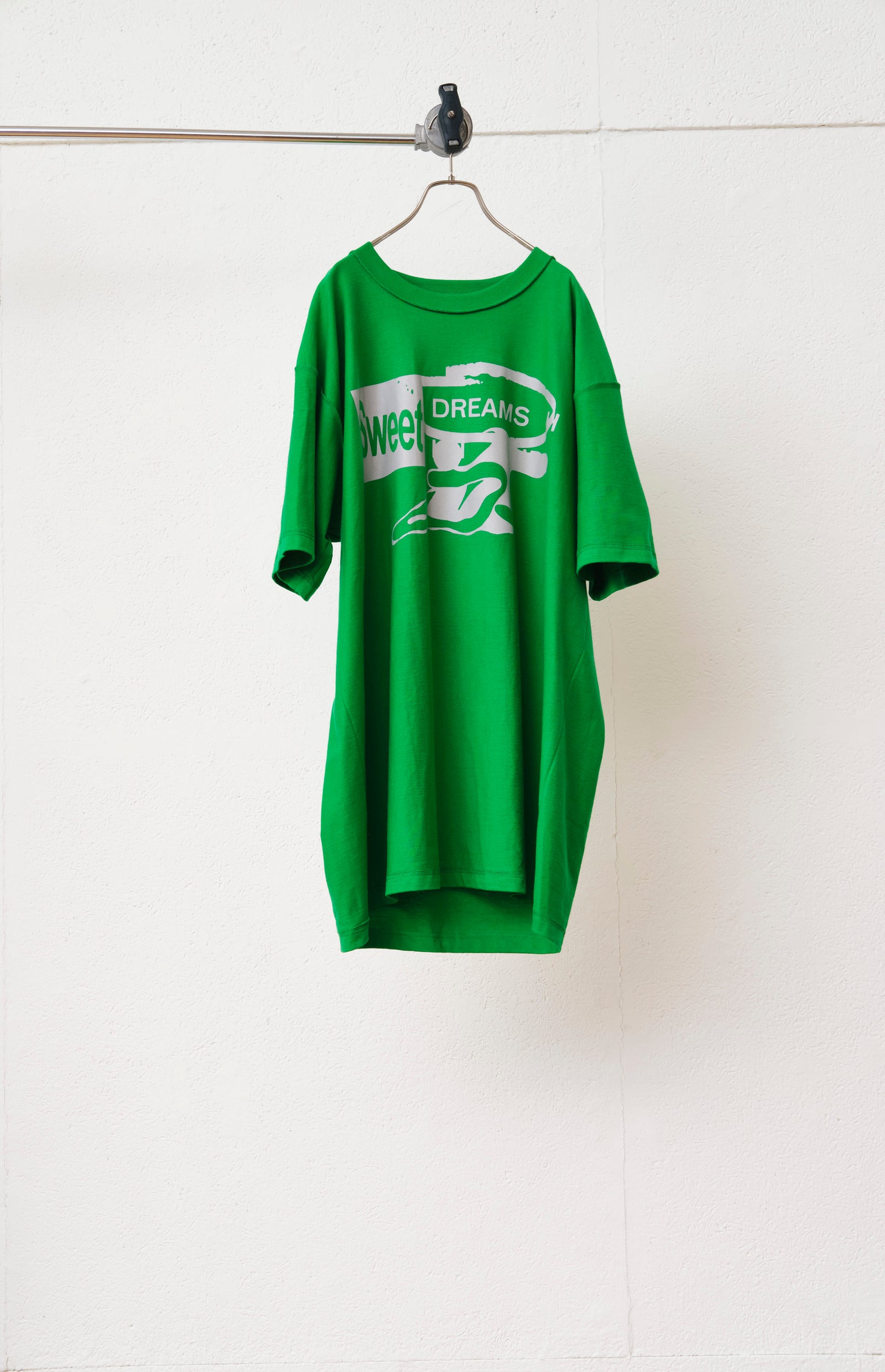 TEE/SWEETDREAMS GREEN – BODYSONG. ONLINE STORE