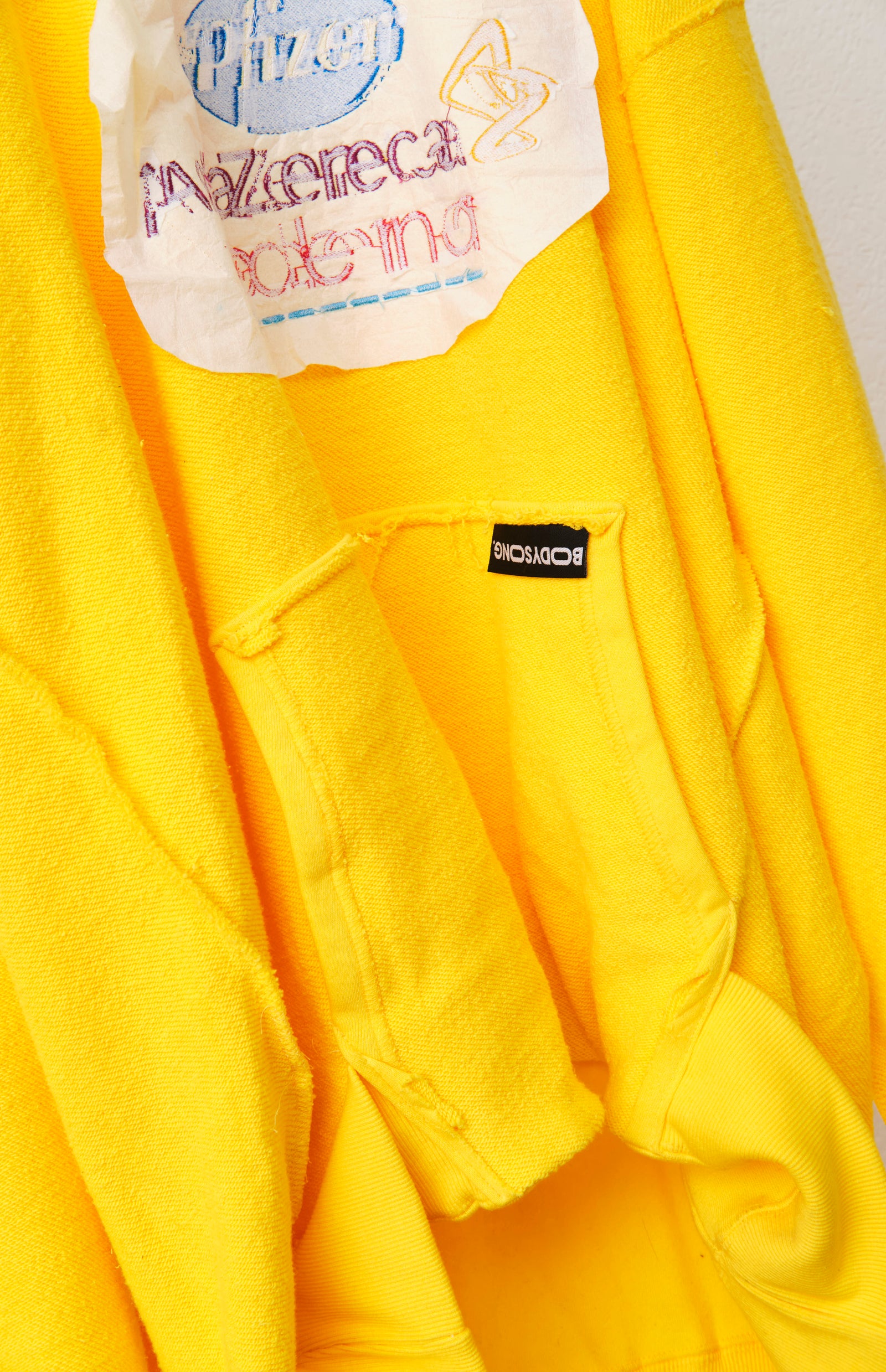 GlitchembHOODIE YELLOW – BODYSONG. ONLINE STORE 