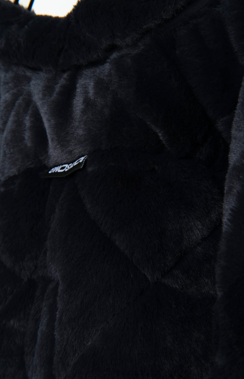 BIGQfauxfur		NAVY