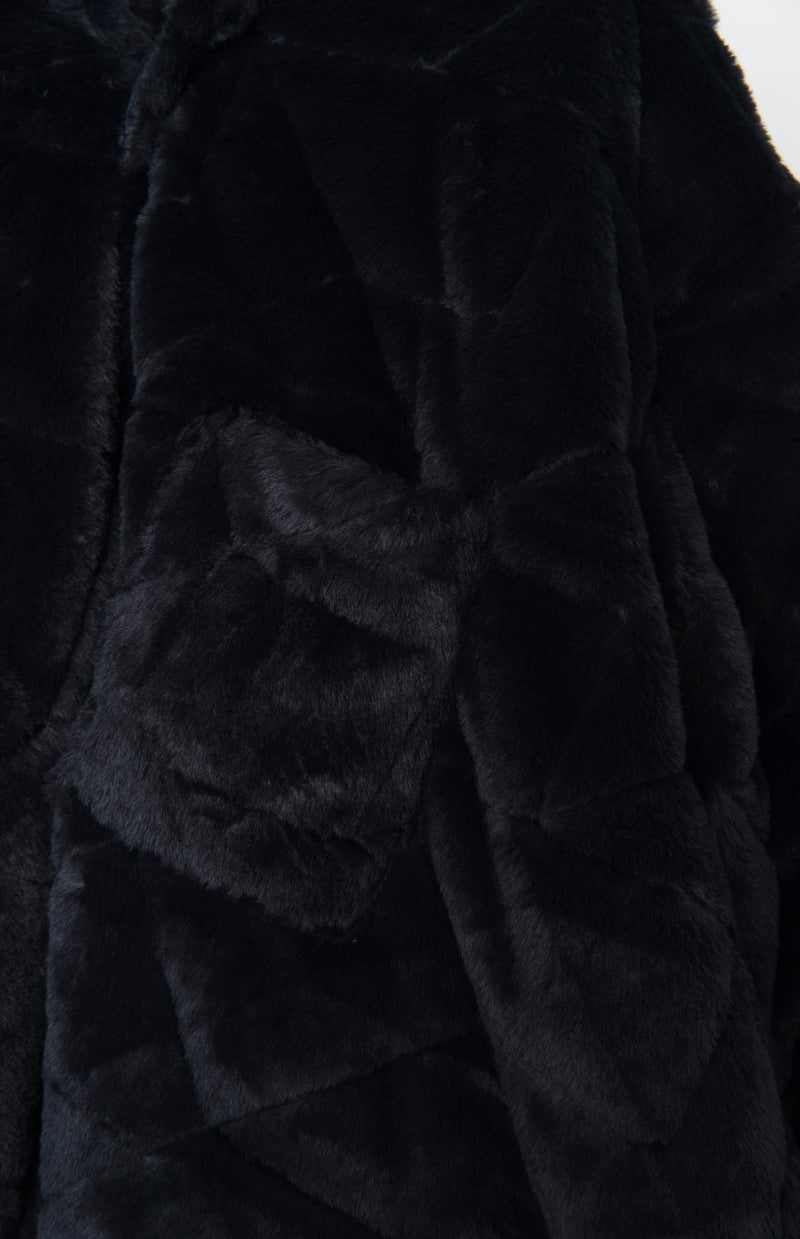BIGQfauxfur		NAVY