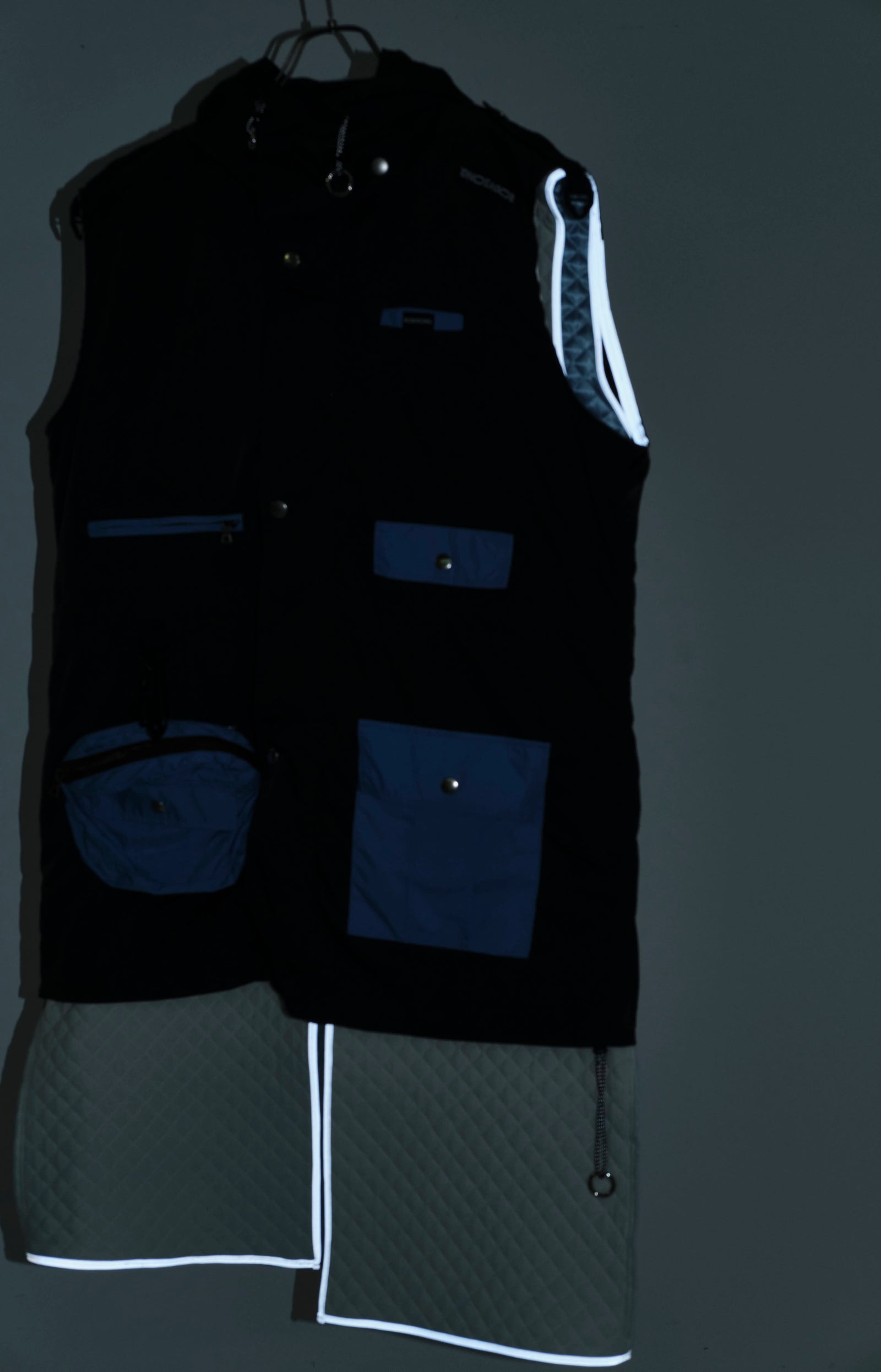 VTONE BLACK – BODYSONG. ONLINE STORE