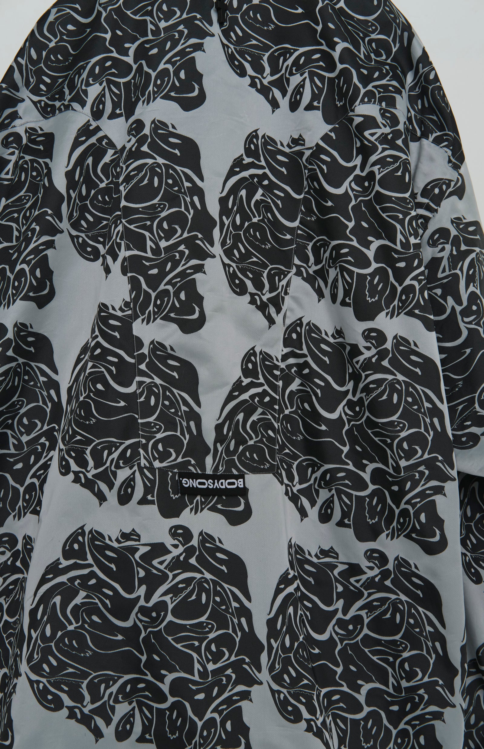 AZPSYCHEDELICJQJ SMILEBLACK – BODYSONG. ONLINE STORE