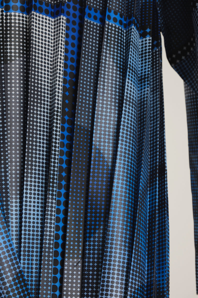 HALF PLEATS PULL SMILE BLUE