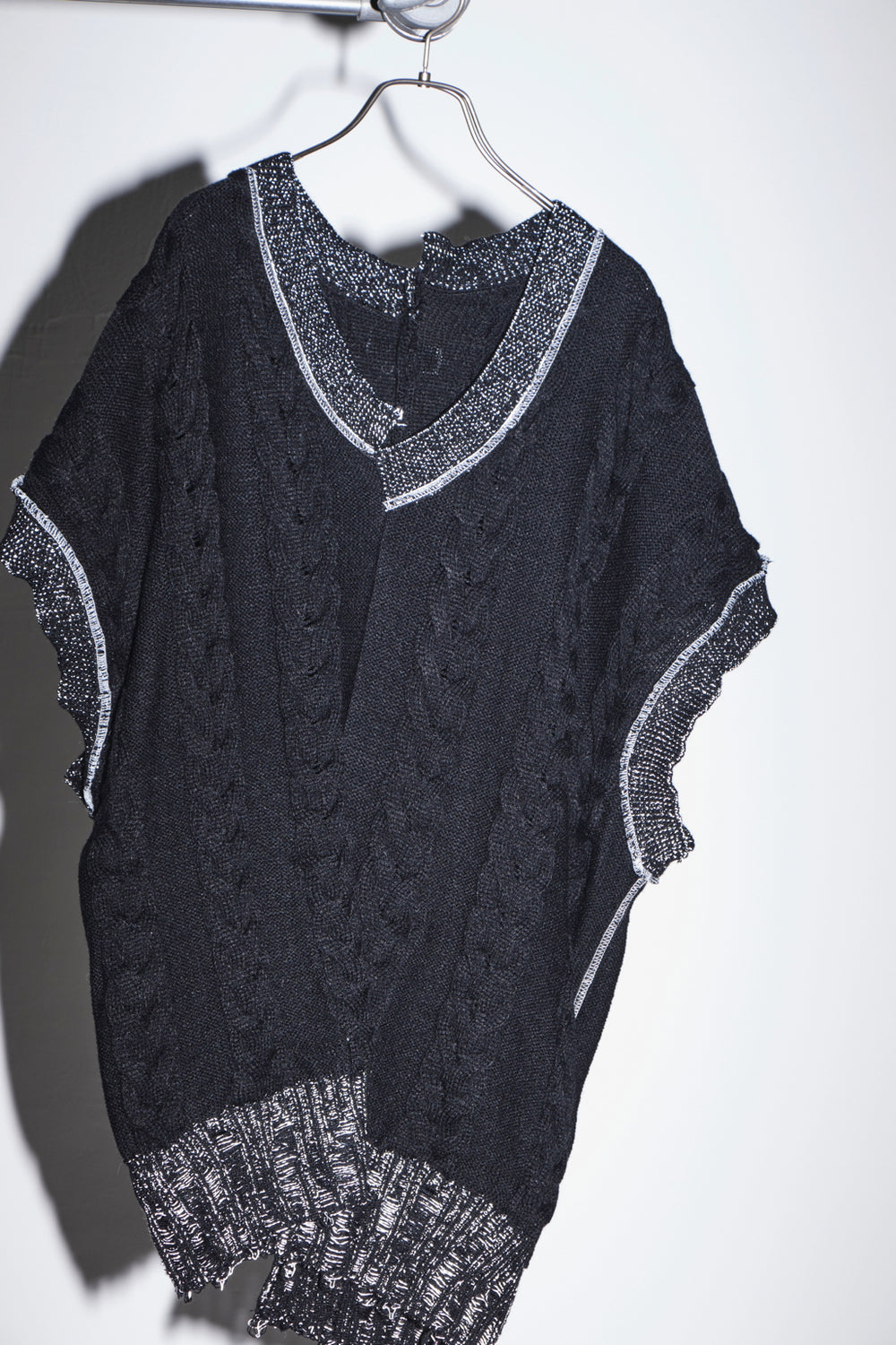 トップス stone V-neckknit archive insideout INSIDE OUT KNIT V BLACK – BODYSONG. ONLINE STORE
