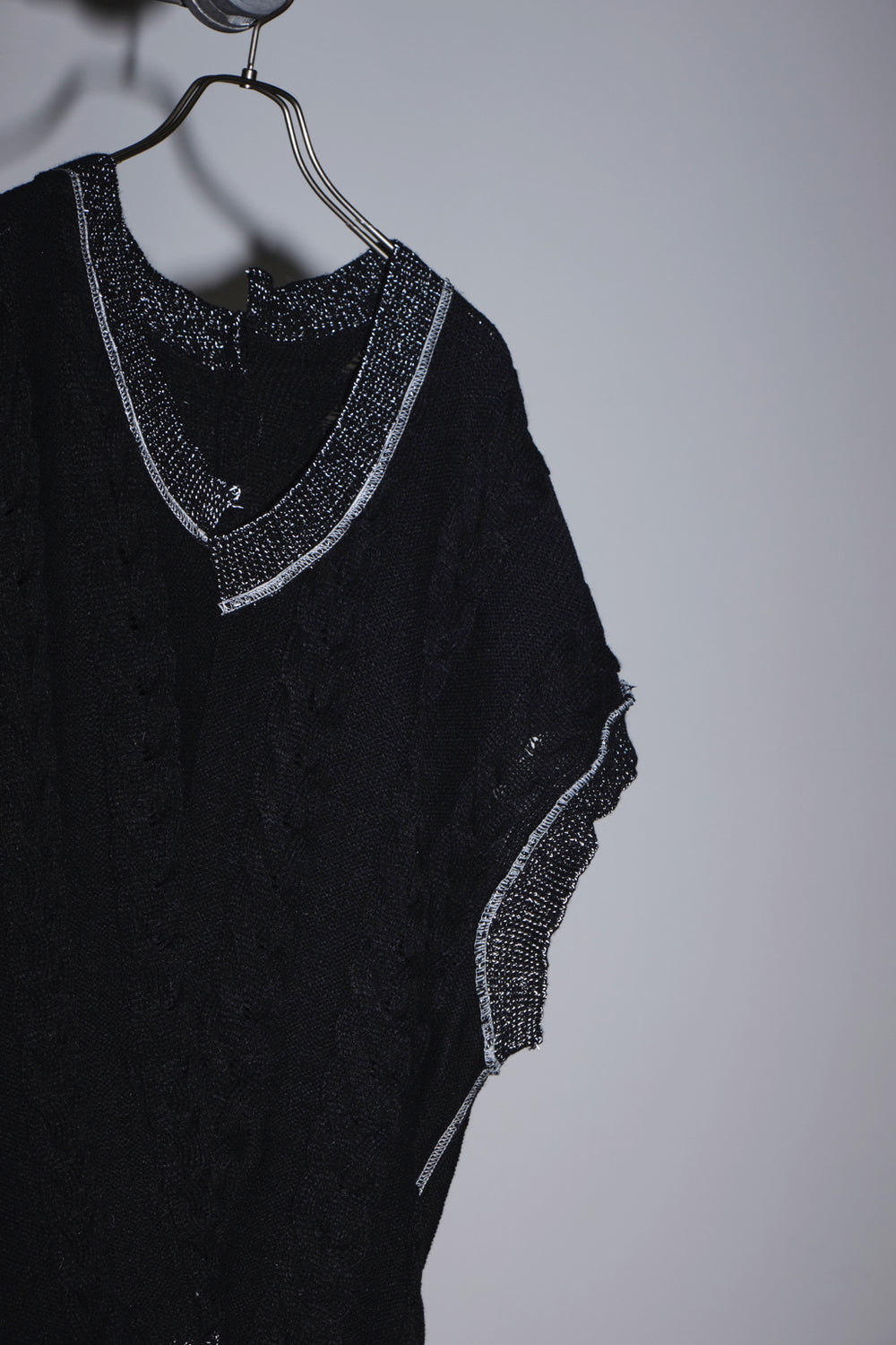 トップス stone V-neckknit archive insideout INSIDE OUT KNIT V BLACK – BODYSONG. ONLINE STORE