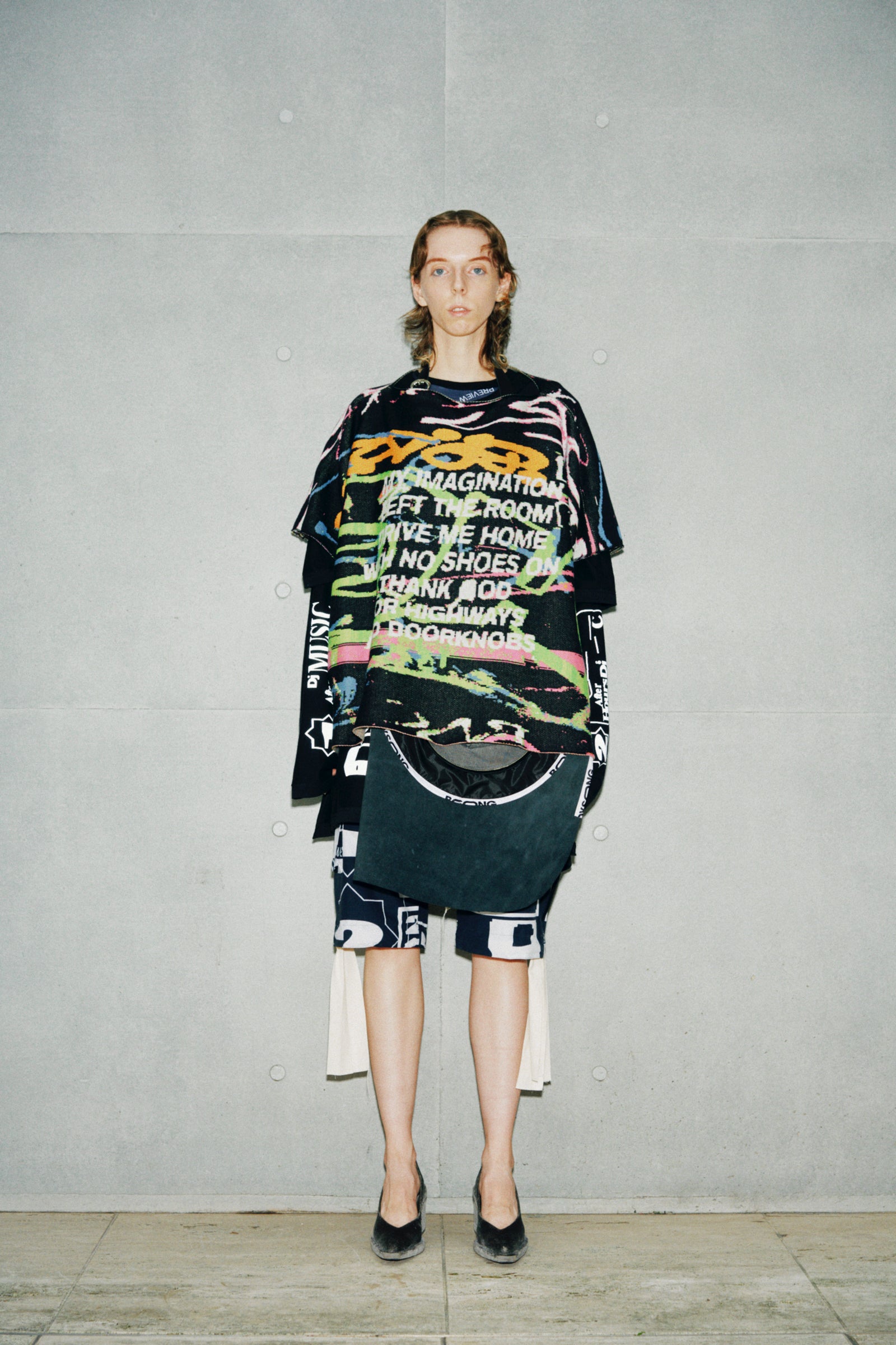 トップス BODYSONG. /FLAT PRESS PRINT TJ WHITE トップス BODYSONG. /FLAT PRESS PRINT TJ WHITE BODYSONG. FLAT